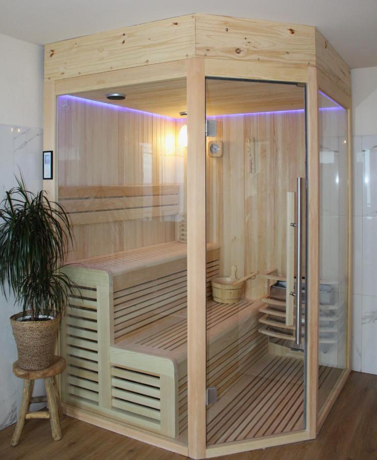Hotel Calavita Rooftop & Spa San-Martino-di-Lota Екстериор снимка