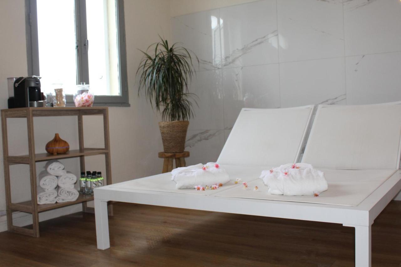 Hotel Calavita Rooftop & Spa San-Martino-di-Lota Екстериор снимка