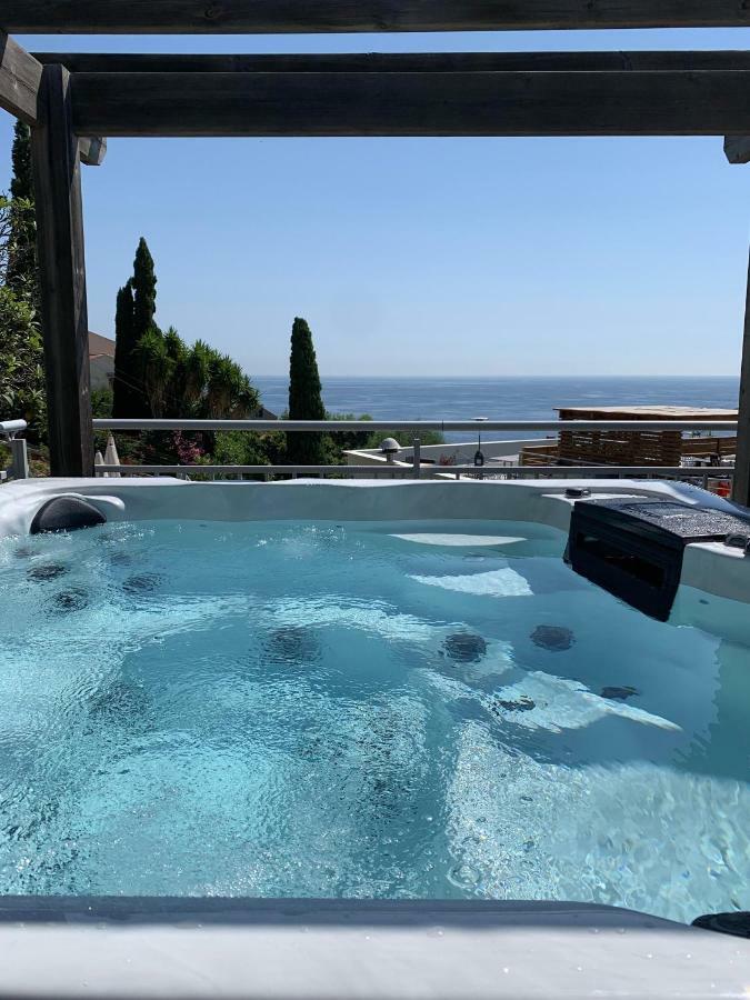 Hotel Calavita Rooftop & Spa San-Martino-di-Lota Екстериор снимка